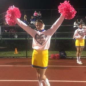 Meet your Posher, Elexis